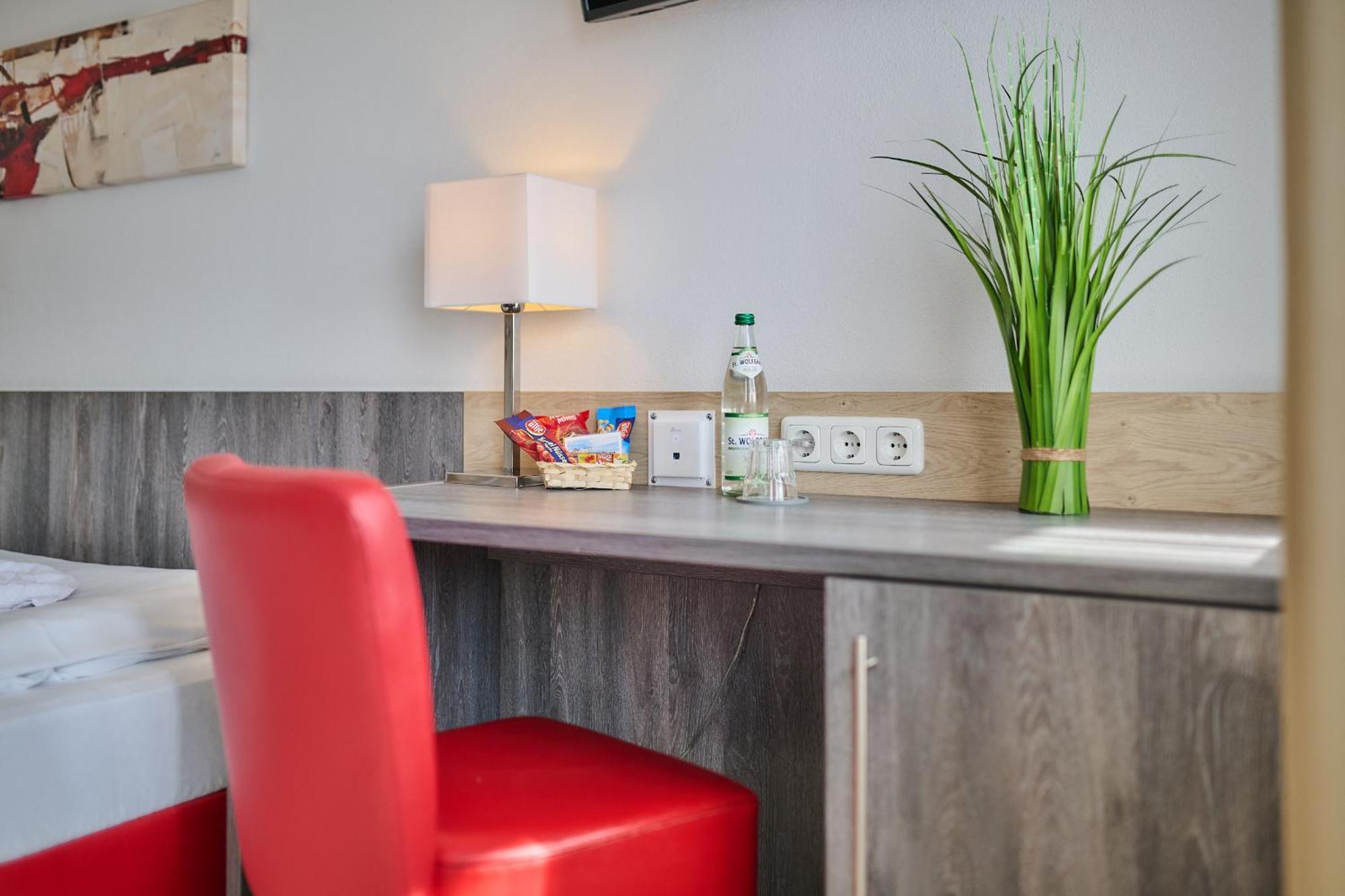 Sunny Hotel Regenstauf Zewnętrze zdjęcie